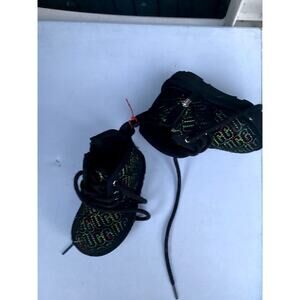 UCG Neumel Black Chukka Suede Winter Boots Girls Size 6